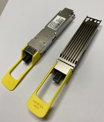 Transceptor Óptico Enchufable Arista QDD-400G-VSR4 400GBASE-VSR4 VSR4 de 400G, Alcance de 50m, Equipamiento de Fibra Óptica de Tecnología Futura