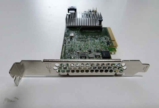 puertos del regulador 9361-4i 4 de 12Gb/S PCI Express SATA SAS RAID
