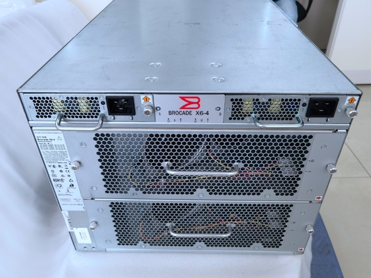 CR32-4 director Chassis Core Routing Blade del brocado X6-4 hasta 192 puertos 32-Gbps