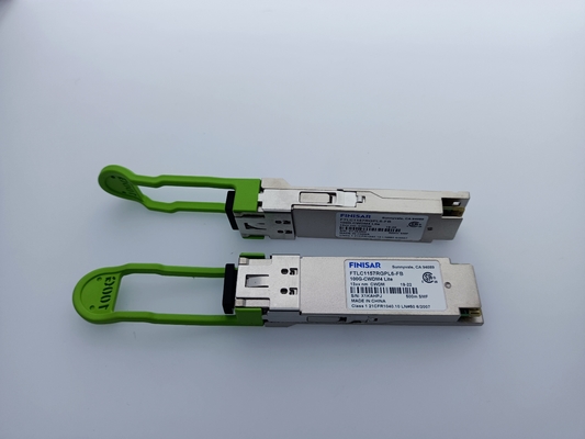 Usos originales de Finisar FTLC1157RGPL6-FB los 2km 100G CWDM4 QSFP28 con FEC