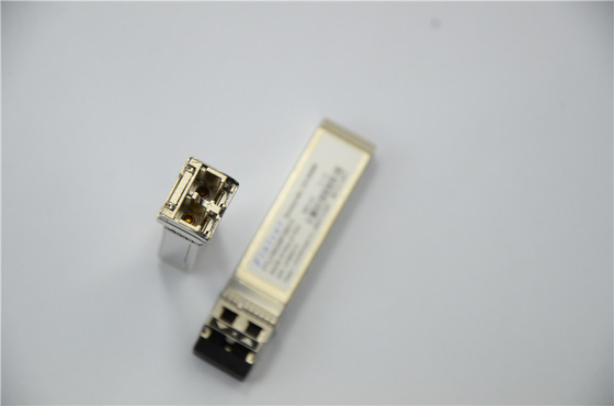Módulo óptico enchufable caliente del transmisor-receptor de la longitud de onda del cortocircuito de FTLF8529P3BCV-QL 16G SFP+ 850nm