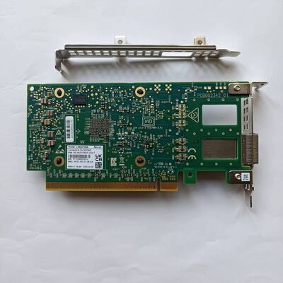 Mellanox MCX623105AN-VDAT ConnectX-6 200GbE Tarjeta de red de fibra óptica SFP56 de un solo puerto para centro de datos PCIe Wireless interno