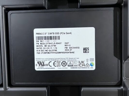 Samsung MZQL23T8HCLS-00A07 3.84TB Enterprise SSD U.2 PCIe 4.0 NVMe 1.0 DWPD 5 años de garantía Disco de estado sólido