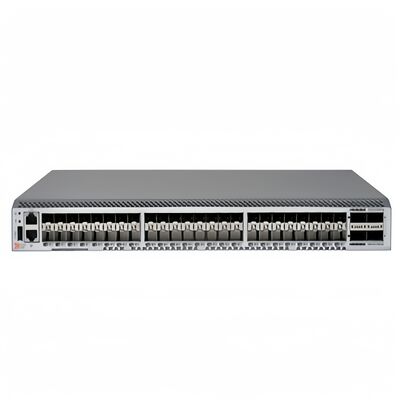 Conmutador SAN Brocade G620 con 24 puertos activos, canal de fibra Gen 6 y ancho de banda agregado de 2 Tbps